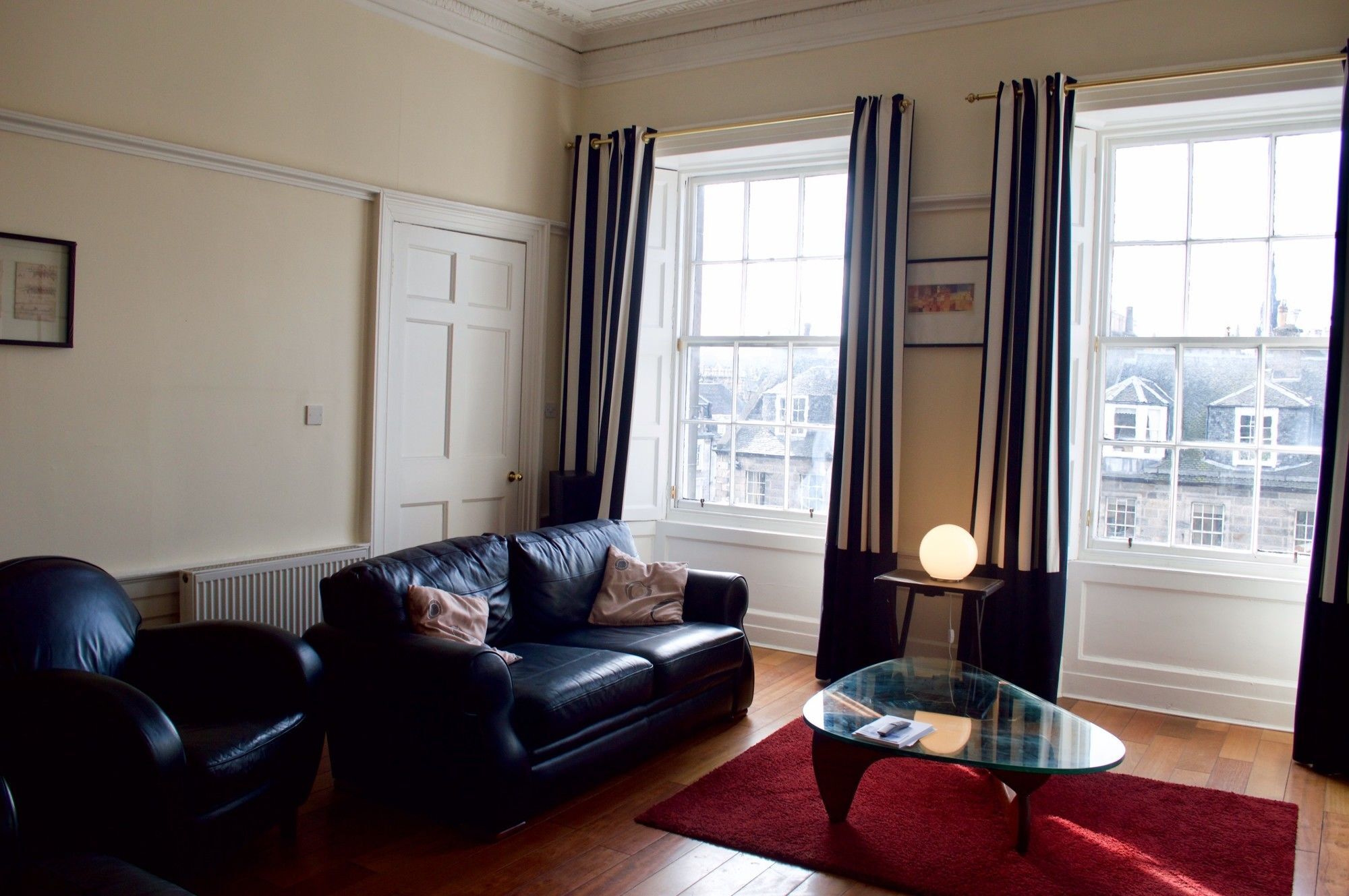 Appartement Fabulous 3 Bedroom Flat With Castle Views *